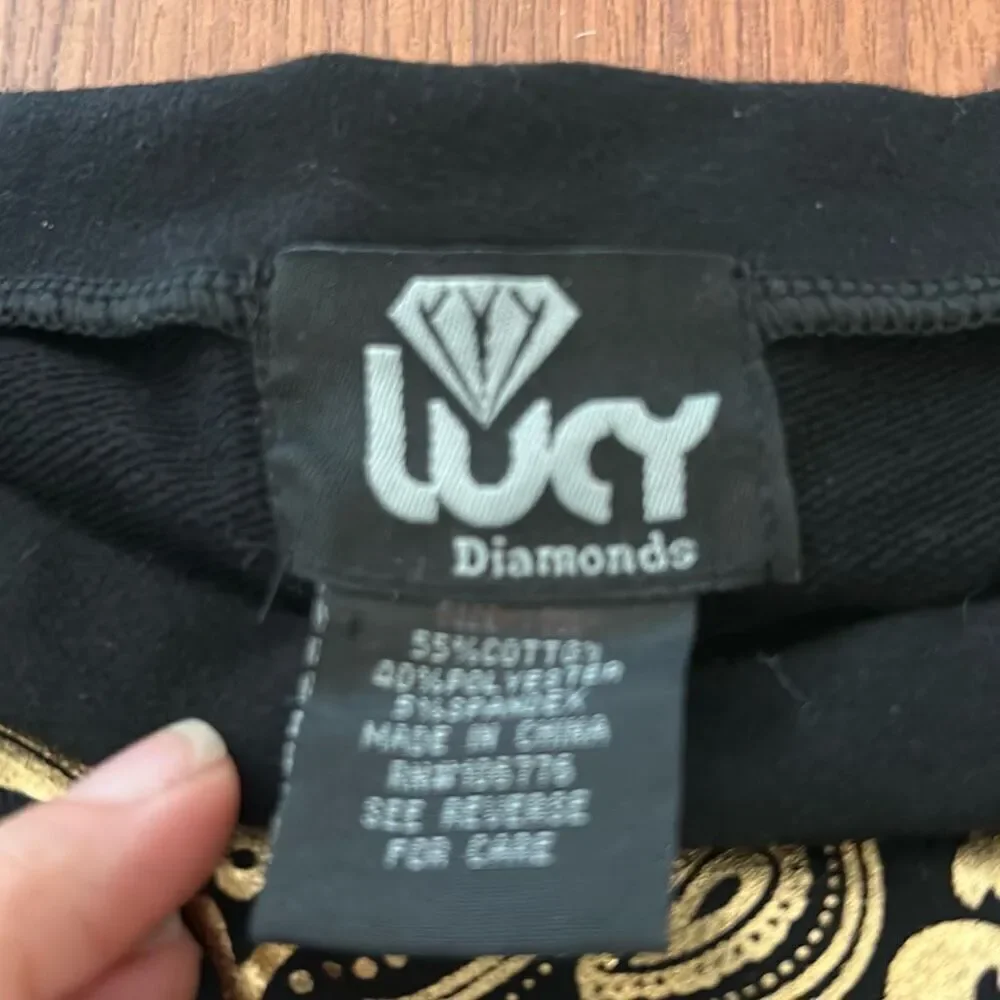NWT Lucy Diamond black and gold oversized sweatshirt size small/medium